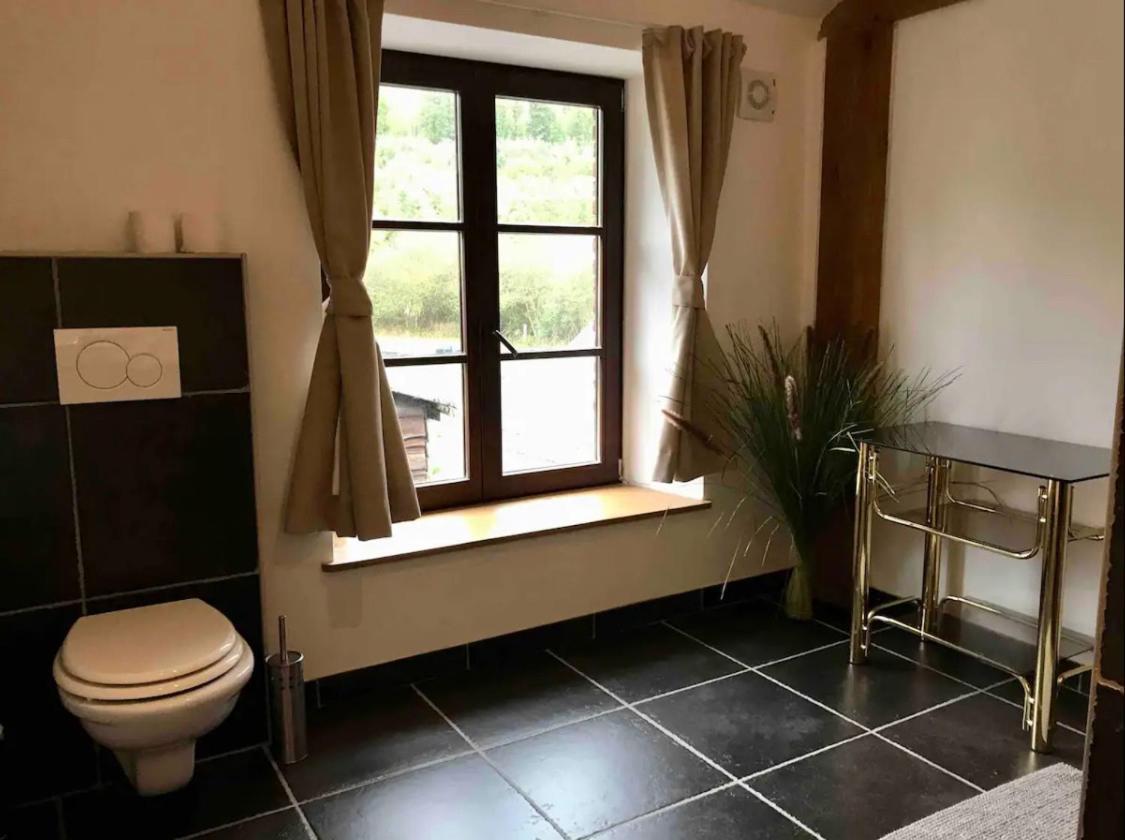 Les Ecuries De Lesse Apartment Libin Bagian luar foto