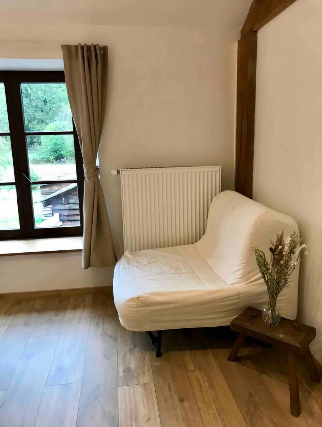 Les Ecuries De Lesse Apartment Libin Bagian luar foto